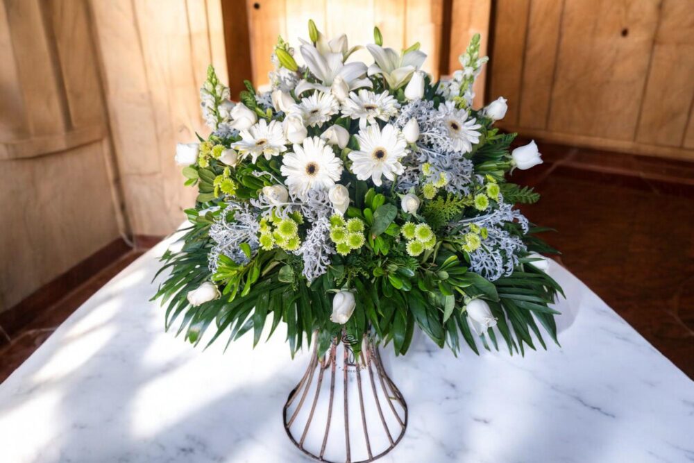 Cubre Caja Funebre Paz Floral